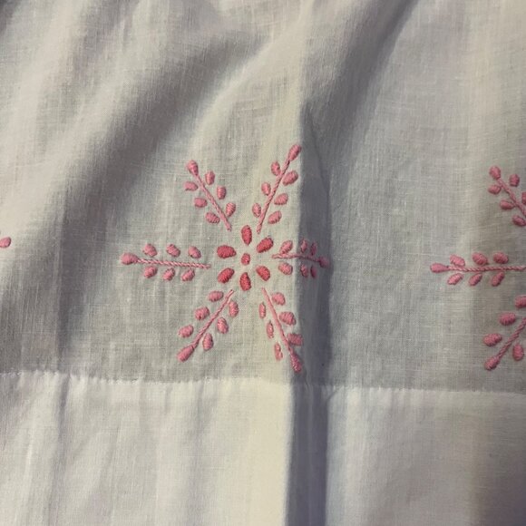 Vintage White Half Apron w/ Pink Embroidery – Handmade – Women’s Kitchen - Picture 13 of 13